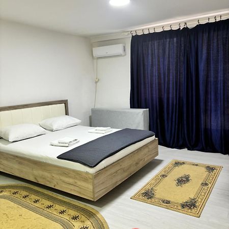 Apartman Sava Nisz Zewnętrze zdjęcie
