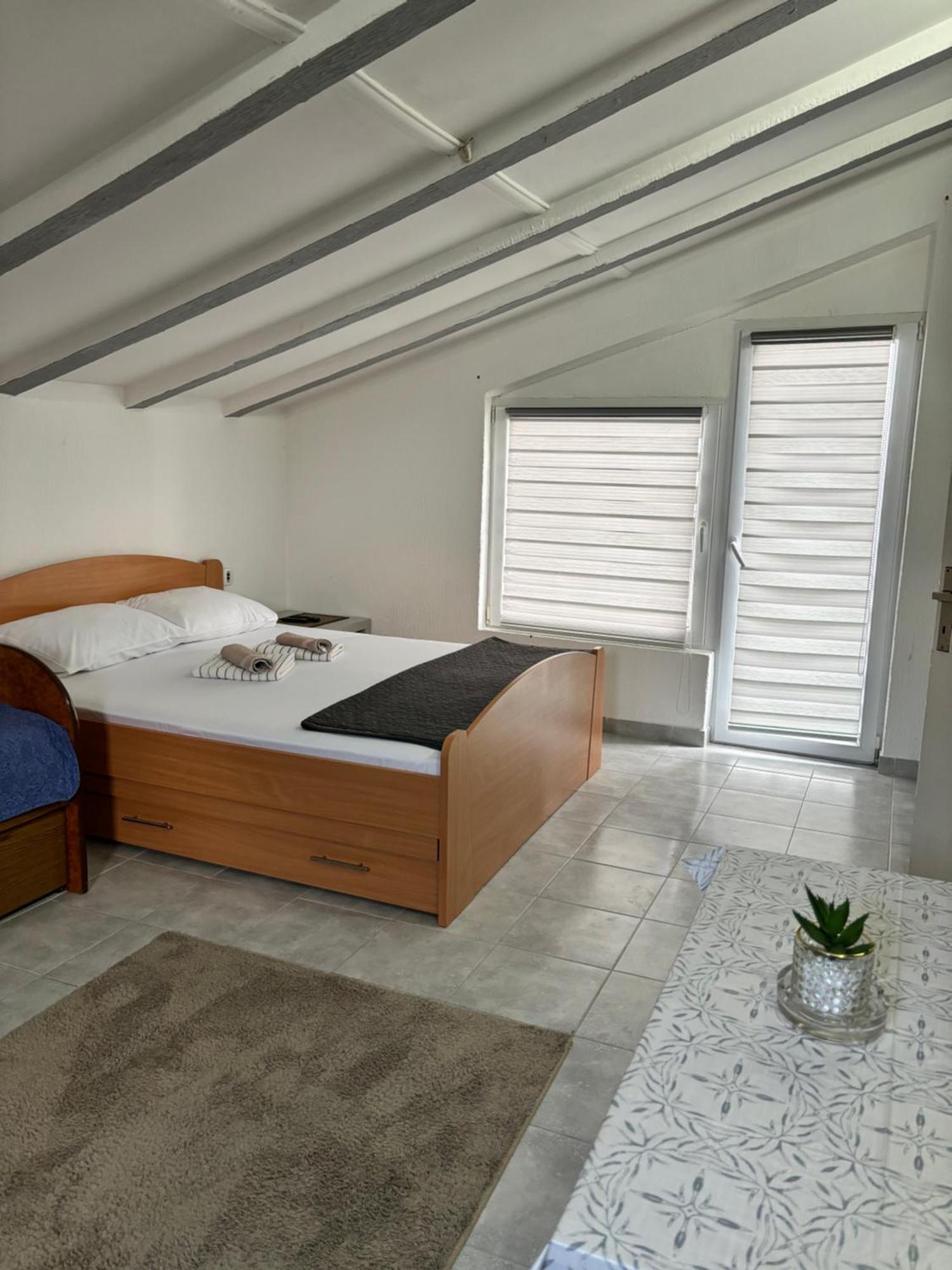 Apartman Sava Nisz Zewnętrze zdjęcie